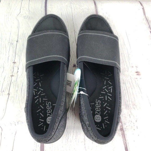 Bzees Kudos Womens Size 9 M Black Comfort Slip On Open Toe Sandals - Picture 5 of 12